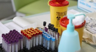 Министерството на здравеопазването публикува информация колко ефективни са иРНК ваксините