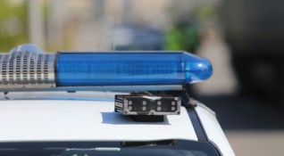Двама души са задържани в Монтанско заради шофиране след употребата