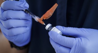 Италия планира да предложи от декември бустерна ваксинация срещу ковид