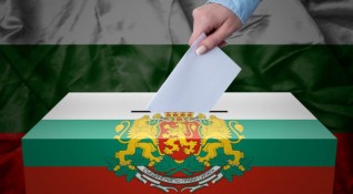 Изборният ден за българите в Гърция започна Броят на секциите
