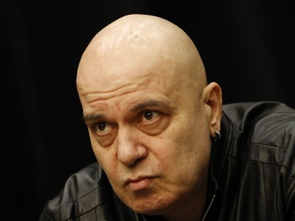 Лидерът на ИТН и шоумен Слави Трифонов, който от водеща