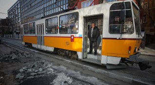Снимка Димитър Кьосемарлиев Dnes bgТестов трамвай премина по ремонтираното релсово трасе