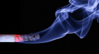 През последните години броят на пушачите в света постоянно намалява