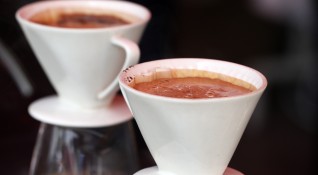 Австралийски учени установиха че при хората които пият кафе всеки