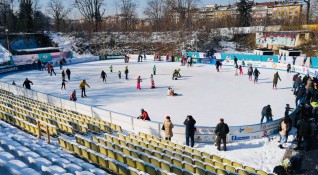 Ледена пързалка Юнак отваря врати за посетители на 1 декември
