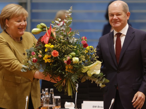 В Германия е постигната сделка за коалиция. Социалдемократите, Зелените и