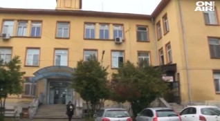 Болницата във Велинград е разследвана по подозрения че са раздавани