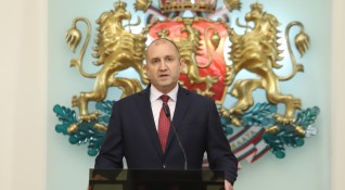 България очаква двустранният диалог с Република Северна Македония да води