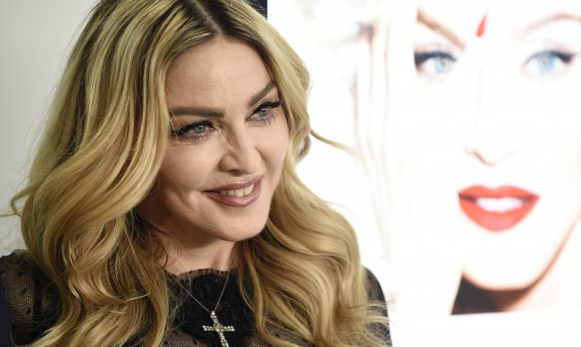 Мадона се ядоса на Instagram