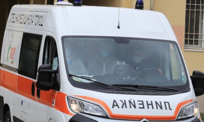Семейството на починалия мъж в София отказало хоспитализация няколко пъти
