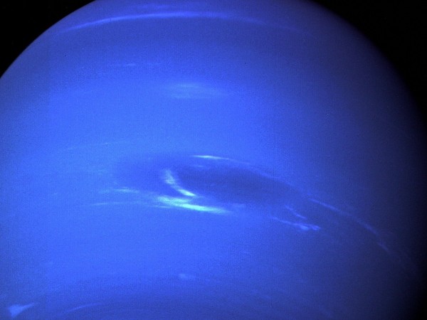От 25-и юни Нептун беше ретрограден в знака на Риби.
