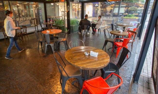 Ресторантьори искат да отпаднат сертификатите за външните зони