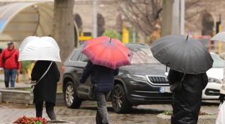 В Западна България ще има валежи от дъжд на места
