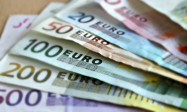Шефът на БНБ очаква ръст на доходите с влизането в Еврозоната 