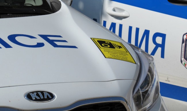 24-годишен полицай се самоубил в колата си край Шумен