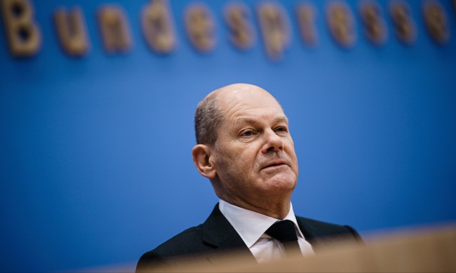 Олаф Шолц беше избран за канцлер на Германия