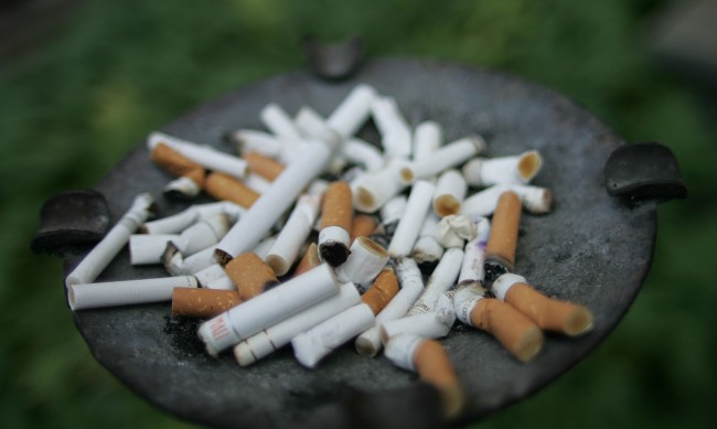 Нова Зеландия забранява на идващите поколения да пушат цигари