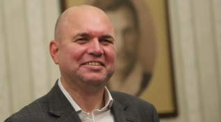 Владислав Панев подава оставка като заместник председател на ПГ на Демократична