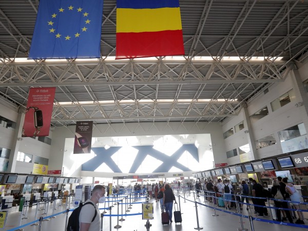 От 20 декември 2021 г. Румъния въвежда изискване пристигащите в