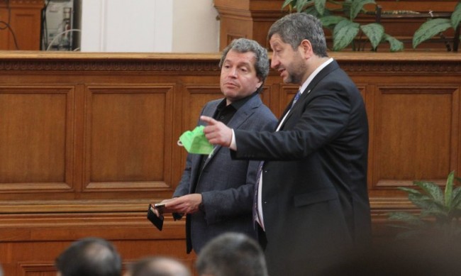 Тошко Йорданов: Нито един от ДС няма да е съветник на министър