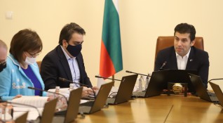 Със заповед на министър председателя Кирил Петков са назначени петима заместник министри