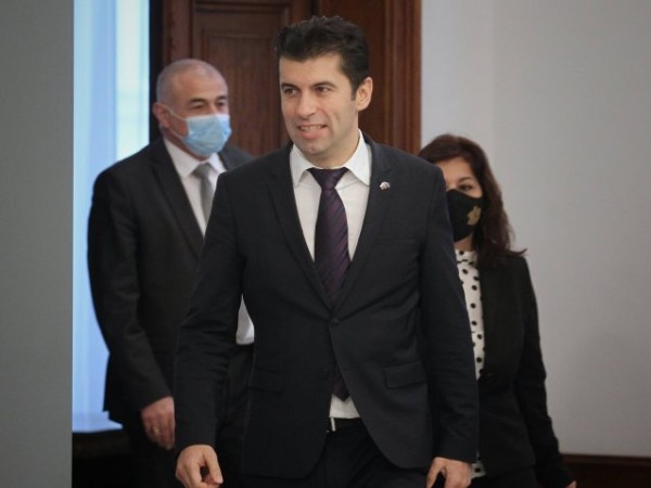 Със заповед на министър-председателя Кирил Петков са назначени шестима заместник-министри.
