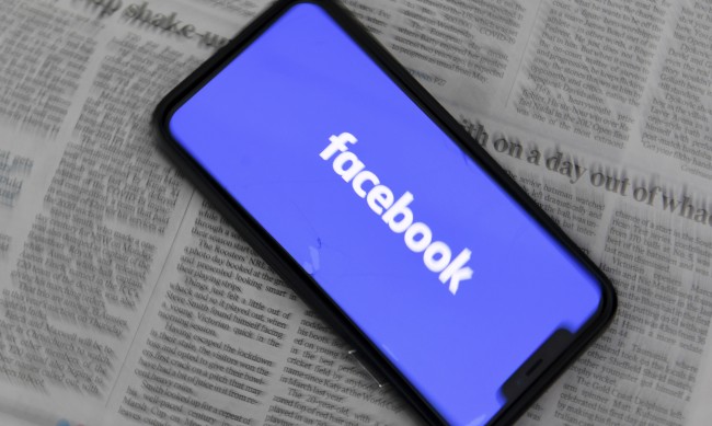 Годината за Facebook: Лавина от кризи, но и промени