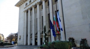 Полиция влезе в общината в Бургас съобщава БНТ По неофициална