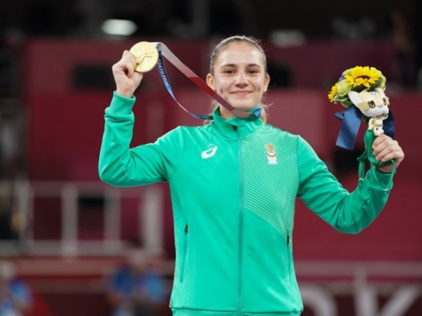Златната ни медалистка от Олимпийските игри в Токио в каратето