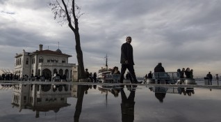 Турският съд прие днес обвинителния акт срещу заподозрени лица от