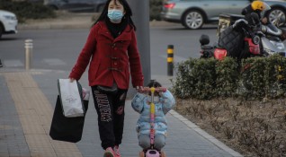 Китай издаде насоки които казват на родителите как да отглеждат