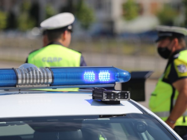 "Пътна полиция" отчита ръст по празниците на шофьорите, седнали зад