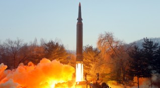 Вчера Северна Корея заяви че е изпитала хиперзвукова ракета което