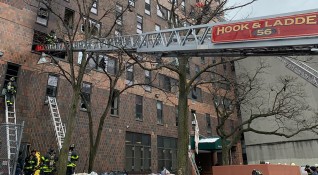 19 души загинаха при пожар в жилищна сграда в Ню