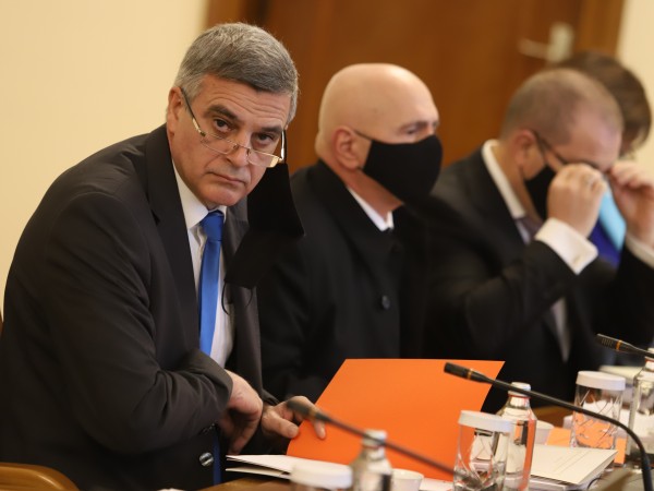България е против "ескалирането на военните мерки", преди да бъдат