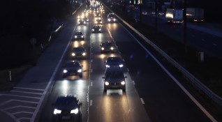 Жителите на София вече могат да плащат данъка за моторните