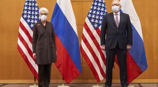 САЩ и Русия завършиха преговорите си по сигурността в Женева