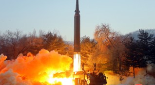 Северна Корея изстреля днес реактивен снаряд който предполагаемо е балистична