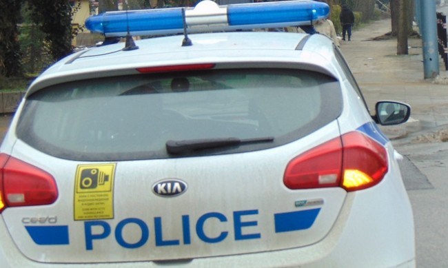 Арестуваха мъж от Дупница, заканвал се на пътни полицаи