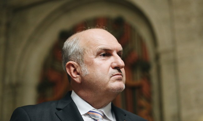 Владо Бучковски вече не е специален пратеник на РСМ за България