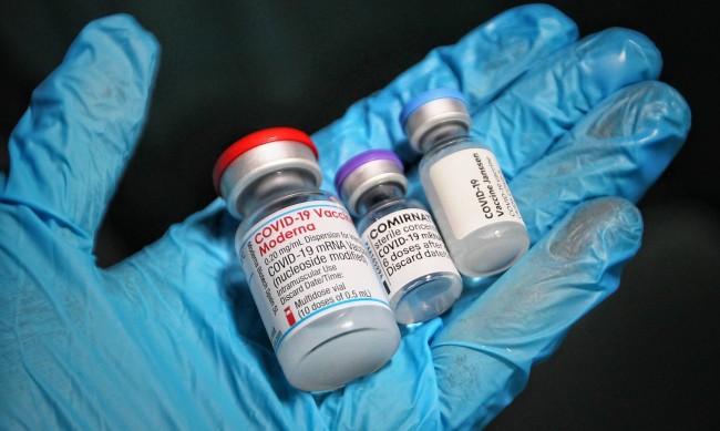 ЕМА се съмнява в нуждата от четвърта доза ваксина срещу COVID-19 