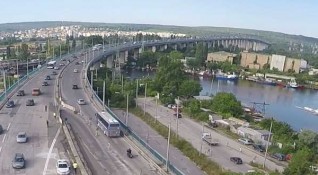 Аспаруховият мост във Варна се нуждае от ремонт Състоянието на