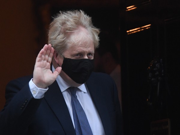 Държавният служител Сю Грей е разпитала британския министър-председател Борис Джонсън