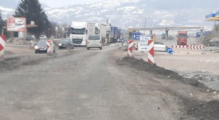 Строителите на автомагистрала Европа ще бъдат глобени заради лошата организация