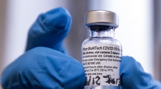 Пфайзер ще проучва страничните ефекти от ваксините срещу Covid 19 като
