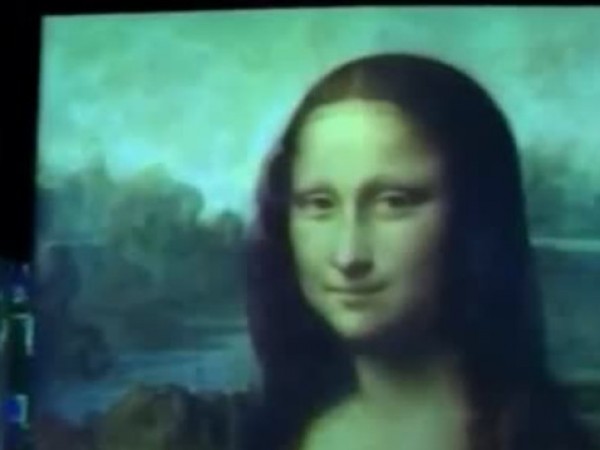 Творбите на Леонардо да Винчи са представени в уникално светлинно