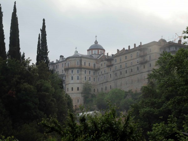 Увеличава се броят на монасите на Света гора, починали след