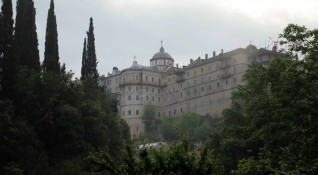 Увеличава се броят на монасите на Света гора починали след