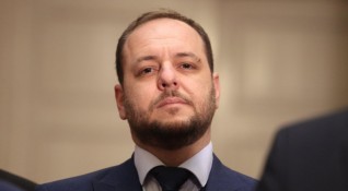 Министърът на околната среда и водите Борислав Сандов издаде заповед