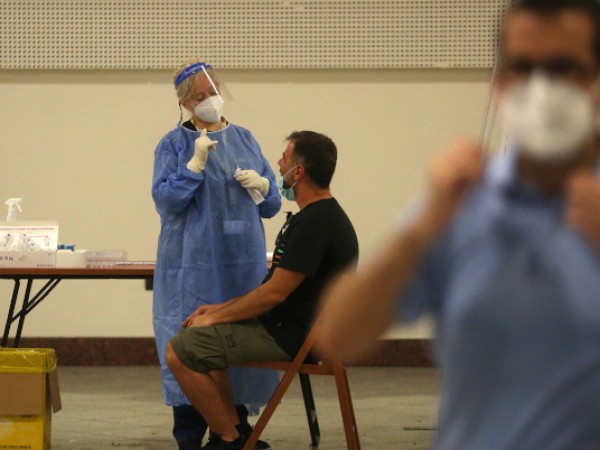 Гърция отчита по-малък брой случаи на заразени с коронавирус, но